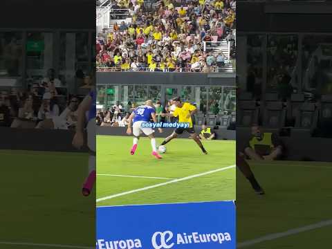 Ronaldinho vs Messi’nin Koruması: Kazanan Belli!