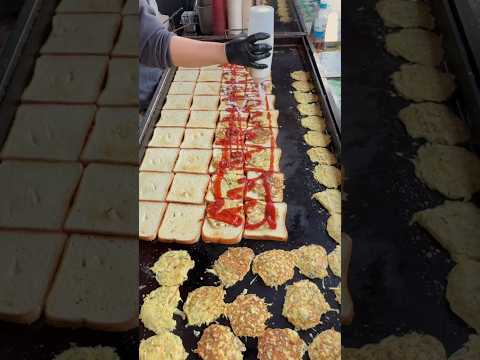 Just $0.7! Dongmyo Market's most famous toast!