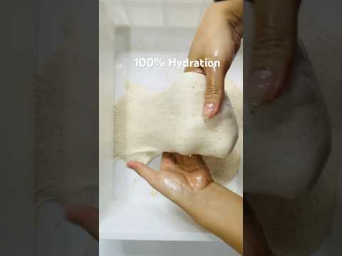 Nghe có vẻ điên, nhưng đó là bí mật để tạo nên ruột bánh ẩm và dai nhất!