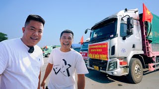 ĐỒNG HÀNH CÙNG VỢ CHỒNG HẢI SAPA TV TRONG HÀNH TRÌNH CỨU TRỢ LŨ LỤT MIỀN TRUNG | CHỢ PHIÊN TÂY BẮC
