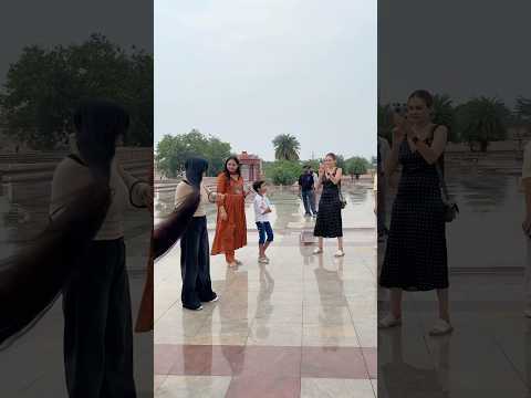 Foreigner reaction 😍😱 #bhojpuri #publicreaction #short #viral #trending #foryoupage