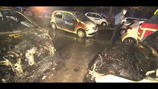 Mehrere PKW in Emmerich in Flammen