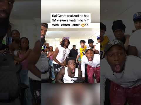 Kai Cenat realized he has 1M viewers watching him with LeBron James 🤯👀 #kaicenat #lebronjames