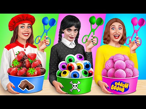 Wednesday vs Minha Vó No Desafio De Culinária | Cozinha Saborosa Hacks TeenDO Challenge