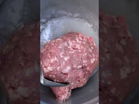 ต้มซุปเปอร์ขาไก่ข้าวเหนียวหมูทอด | ถะโหล่โถ่แดก