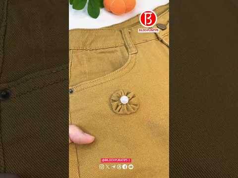 The clothes have a hole, it looks beautiful when repaired like this