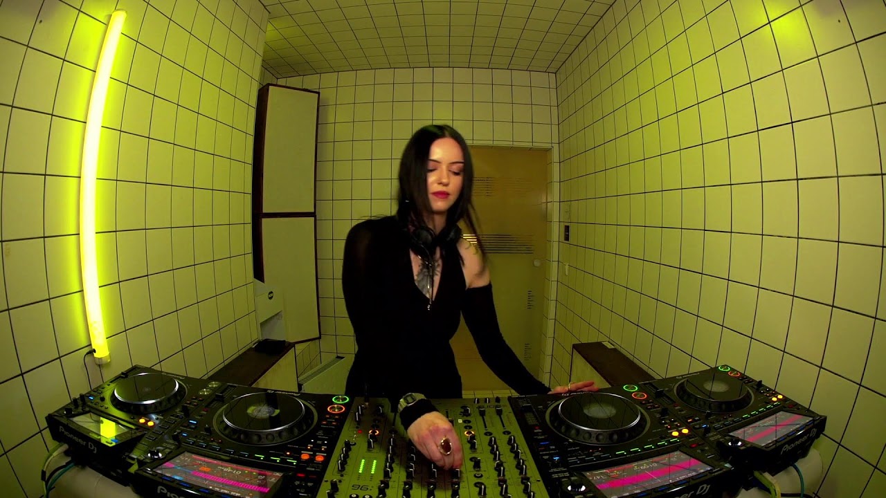 Driller – GLASSBASS | HÖR – November 6 / 2025