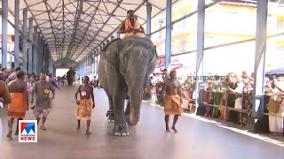 Guruvayur Festival Kicks Off with Thrilling Aanayottam (Elephant Race)