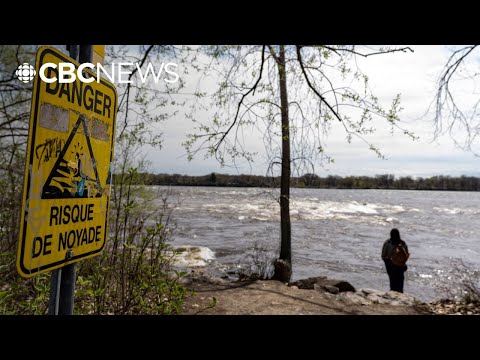What makes the St. Lawrence River so dangerous for swimmers?