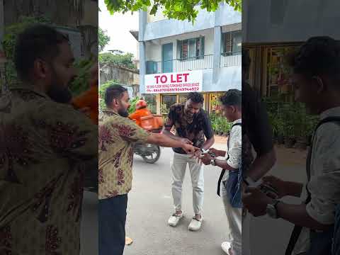 Robot Prank 🤣 #shorts #prank  #maheenmachan #trending