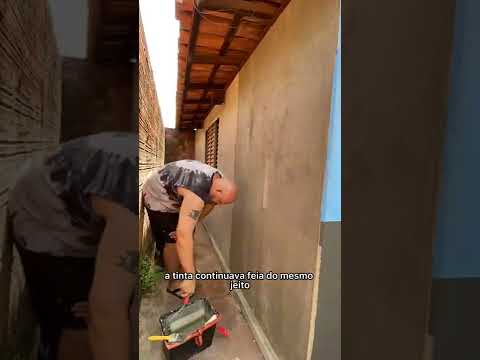 Tirando o mofo da parede e pintando