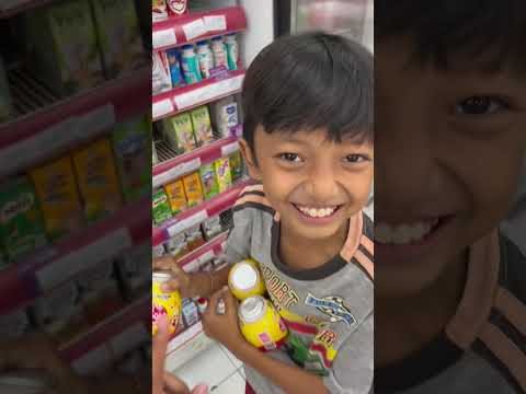 Ngambek sampe pintu bolong #shortsvideo #youtubeshorts #viral #lucu #youtuber