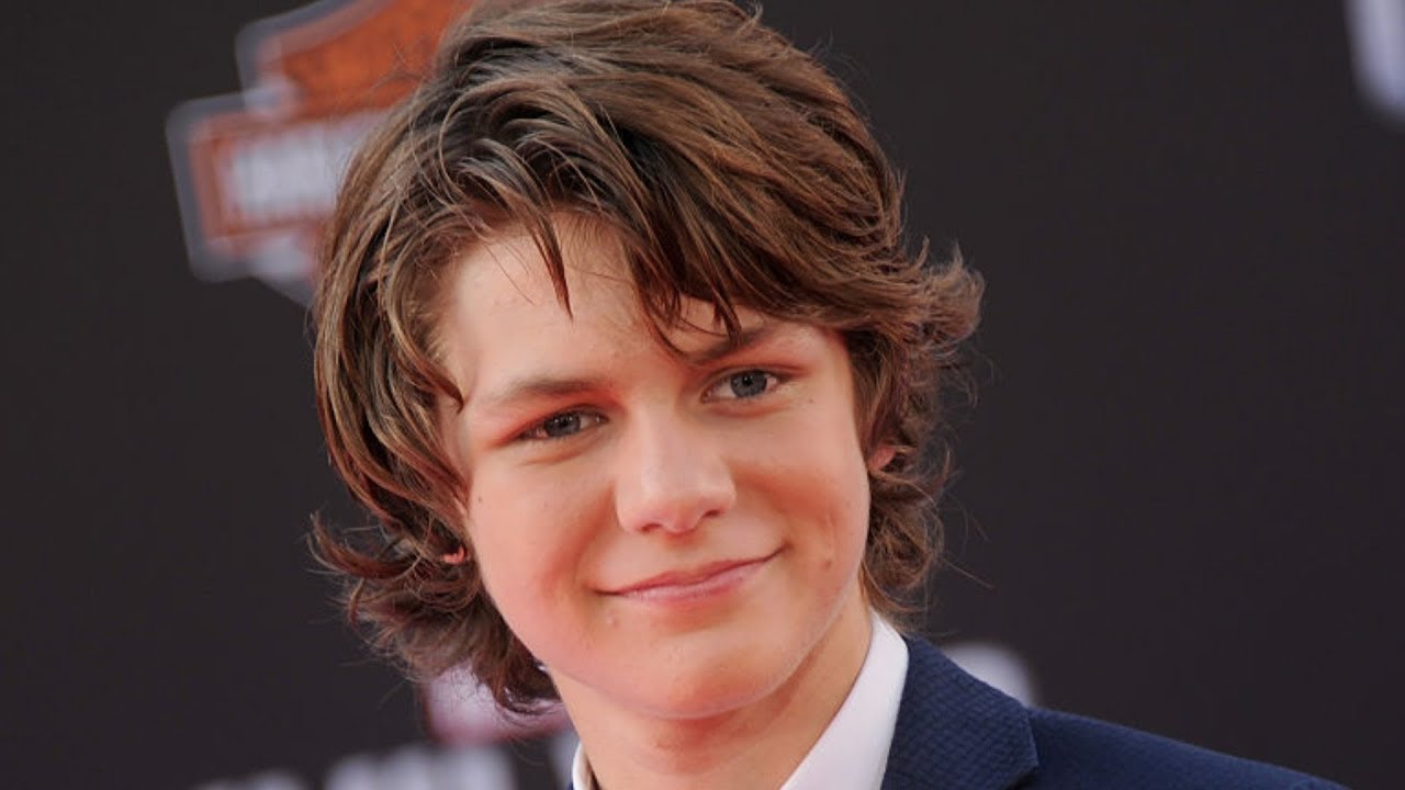 Everyone Is Trying To Figure Out Who This Kid Is In Endgame