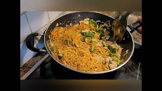ผัดหมี่ซั่ว#ใสไก่แซ่บๆกันจ้าep46