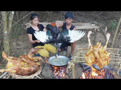 Survival in the forest, Catch duck in river, Duck hot spicy chili roasted is tasty food for dinner