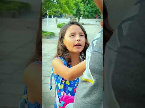 Mi hija me pide que ayudemos a un niño de la calle