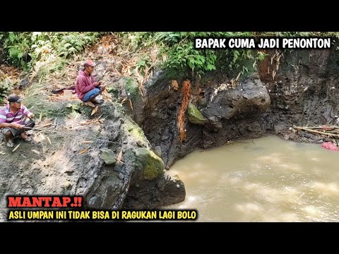 KENA MENTAL.!! MANCING TAWES SIRIP MERAH/IKAN BREK PAKAI UMPAN LARON BAPAK INI CUMA JADI PENONTON