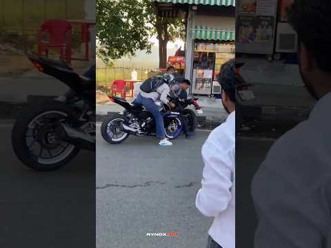 Yamaha R1M five Ka Crash Gaya ๐ค๐ #r15 #ytshorts #shorts #viralshorts