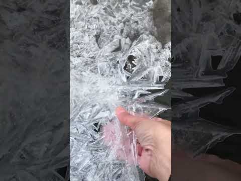 เกล็ดน้ำแข็ง Thai Saon (ไทย สะออน) เกล็ดน้ำแข็ง