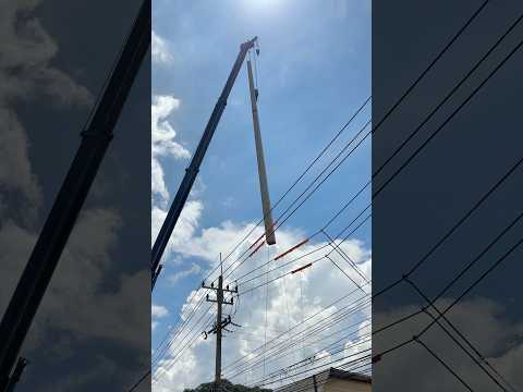 ปักเสาไฟฟ้าแรงสูง ขนาด 14.30 เมตร โดยไม่ดับไฟ #ไฟฟ้าแรงสูง #ช่างไฟฟ้า #highvoltage #lineman
