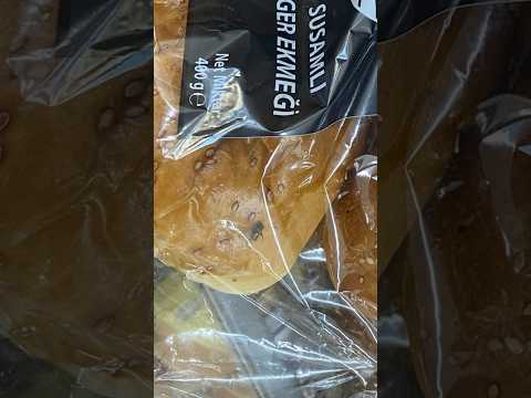 Kamu sağlığını alenen tehdit eden proteinli hamburger ekmeğini gördünüz mü? #TüketicininGözü