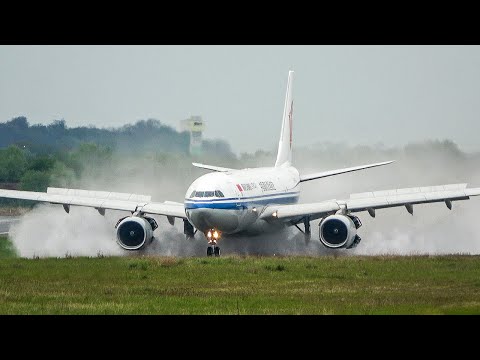AIRBUS A330 LANDING on a WET RUNWAY with INTENSE WATER SPRAY (4K)