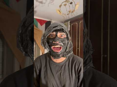 مخلوق غريب يظهر في بيتي !!😱