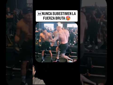 No hay que subestimar la fuerza bruta de estos personajes 😱☠️ #ufc #mma #bjj #boxeo