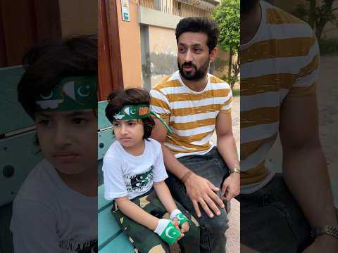 14 agust ke moky pr mill kr khushiya bante #viralvideo #independenceday #viral #shorts