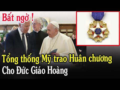 🔴Tin Mới! Bất Ngờ Tổng Thống Mỹ Trao Huân Chương Cho Đức Giáo Hoàng Phanxicô - Xin Cầu Nguyện