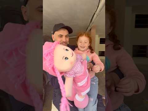 ماشا تريد كل الأشياء الجميلة