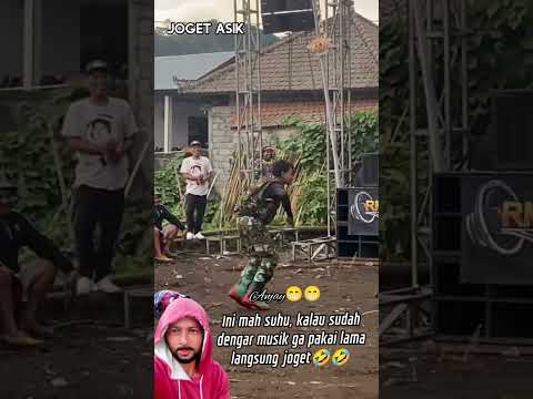 Kalau suhu sudah dengar musik ga pakai lama langsung joget Mantap #shorts #dance #hiburan