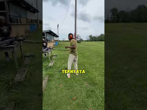 Jangan pernah memegang senjata seperti ini #shorts #reels