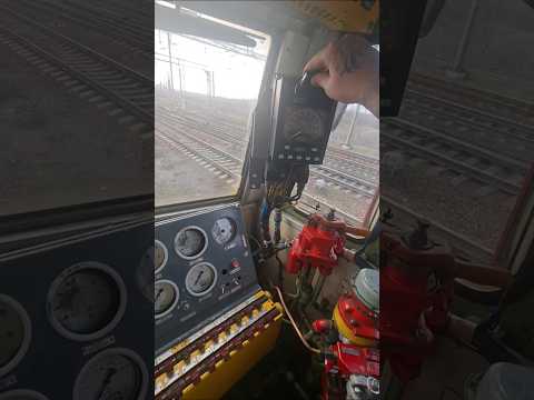 #Train engine#beautiful look and starting tow point#foryou #viralvideo #viralvideo #foryou #🥰🥰👍👍👍
