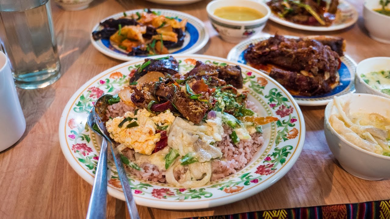Bangkok to Bhutan - AMAZING First Bhutanese Food Meal in Thimphu (Day 1)