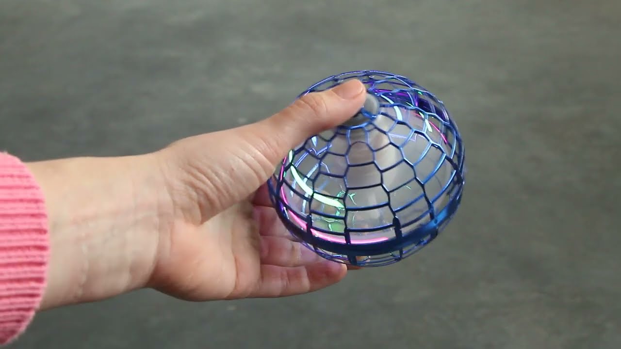 Трюковый летающий шар Flynova PRO со световыми и звуковыми эффектами - видео