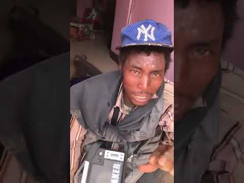 القبض علي فردين من الدعم السريع مختبآن داخل منزل بالخرطوم #السودان #الجيش_السوداني #الدعم_السريع