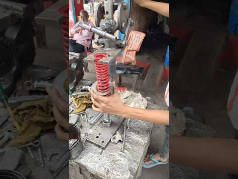 Hero Super Bike Rear Shock Absorber Pump Change #youtube #viral #automobile #trending