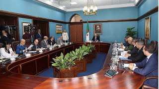 رئيس الجمهورية يترأس جلسة عمل لمسؤولي القطاعات المعنية بعمليات التصدير والاستيراد