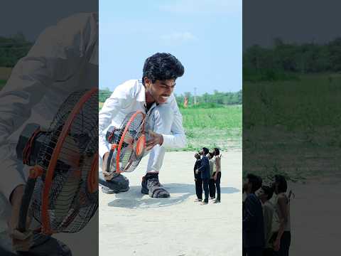 बड़ा आदमी vs बौना #rakshas #funnyvideo #shorts