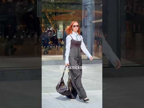 POV: Emily Blunt has joined the Devil Wears Prada conversation 🎬👠