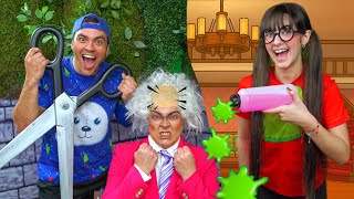 LUCCAS NETO ASSUSTA A SCARY TEACHER