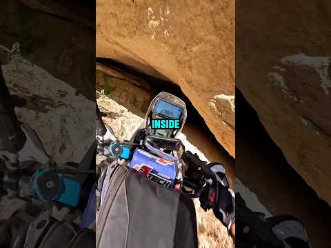 Biker Gets Trapped Inside a Slot Canyon 😳Credit @rosarioguz
