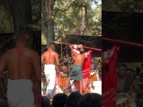 ധൈര്യം ഉള്ളവർ മാത്രം കാണുക #alchachus #theyyam #village