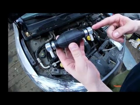 Воздух в топливной системе Renault Megane III DCI. Замена груши. Уходит солярка от ТНВД до Фильтра