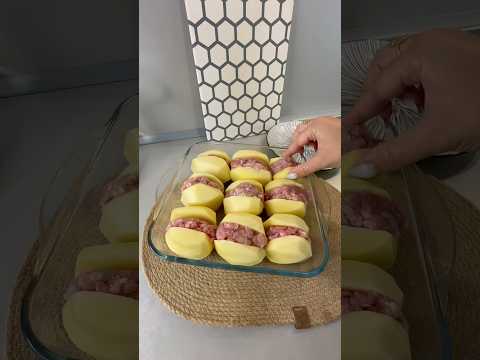 Рецепт,который стоит на репите на моей кухне. Картошка с фаршем,что может быть лучше?😋 #рецепты