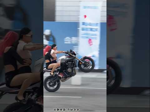 यह बाइक स्टैंड गर्ल सीधा हवा से बात कर रही है||😱😜#shorts #youtube