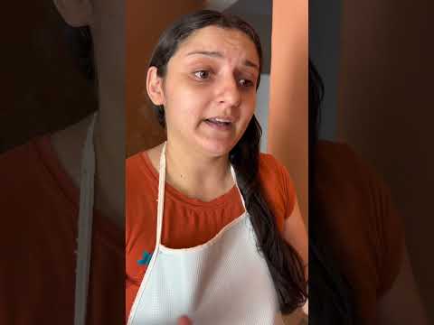 🔴 PATRÃO SE ESCONDE E DESCOBRE O QUE ELA FAZIA NO SEU QUARTO!!!  #empregada #patrão #shorts
