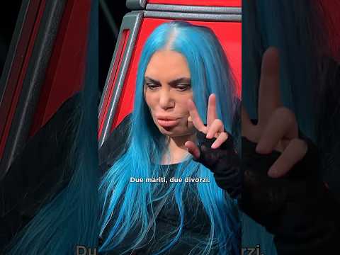 Due mariti, due divorzi, Loredana ci pensiamo noi ad amarti! PAZZI DI TE 💙 #TheVoiceSenior