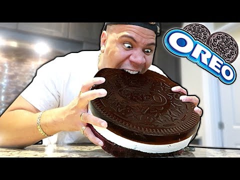 GIANT GUMMY OREO!! Learn How to Make DIY Edible GIANT FOOD! (WORLD RECORD CANDY)